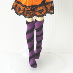 送料無料】22cmサイズ ハロウィン ニーハイ(斜めボーダー/紫) リカ