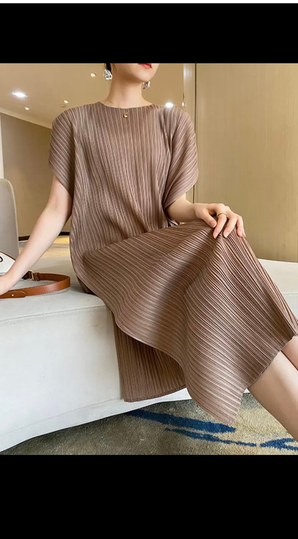 PLEATS PLEASE ロングワンピースグリーンスリット入りサイズ3