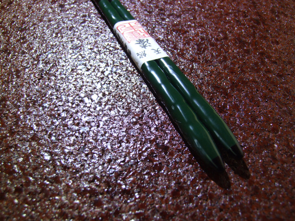 天然漆塗烏帽子緑刷毛手塗ハンドメイド箸 7枚目の画像