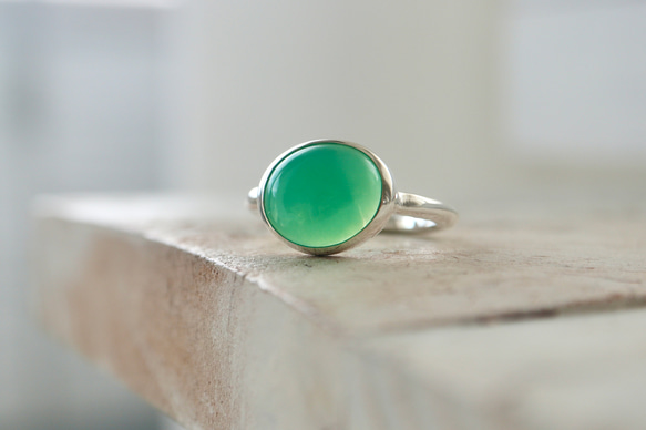 [オーストラリアの新緑chrysoprase]ring 2枚目の画像