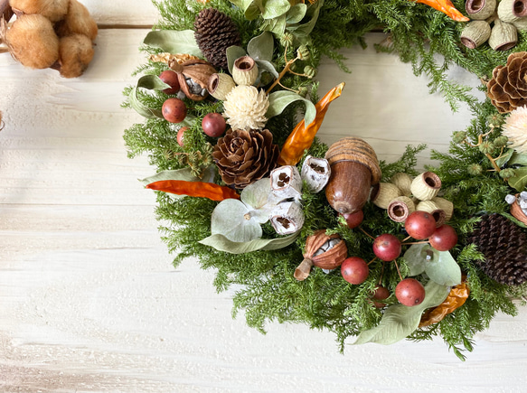 秋からの木の実とベリーたちのリース 5枚目の画像