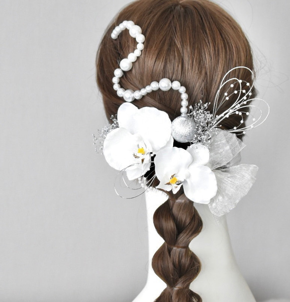 パール 胡蝶蘭 素敵な白のヘアアクセサリー ヘッドドレス ウェディング