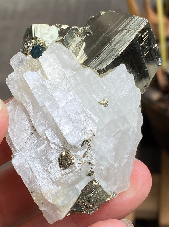 がっつり大粒パイライト&クラスターのカルサイト マトリクス♢パイライト原石 18 天然石 13枚目の画像