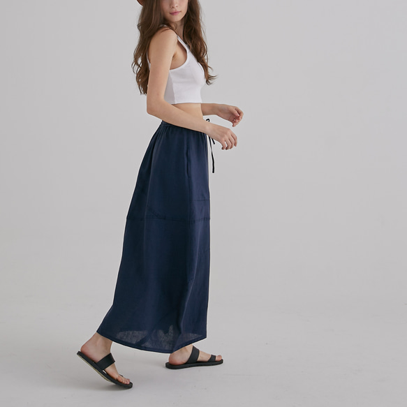 水鑽裙 - 海軍藍 Diamond structured skirt - Navy 第9張的照片