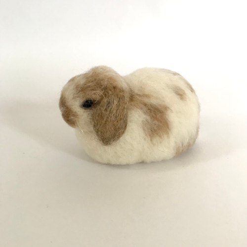 もふっとまるっとうさぎさん〜 うさぎ 羊毛フェルト ロップイヤー ミニ