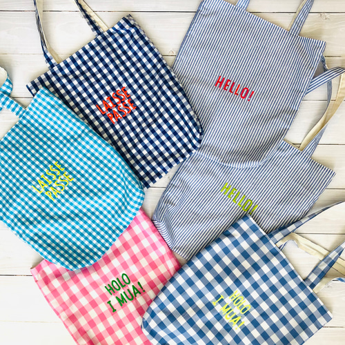 手刺繍ロゴ入りトートバッグ ✴︎HOLO I MUA！✴︎ エコバッグ