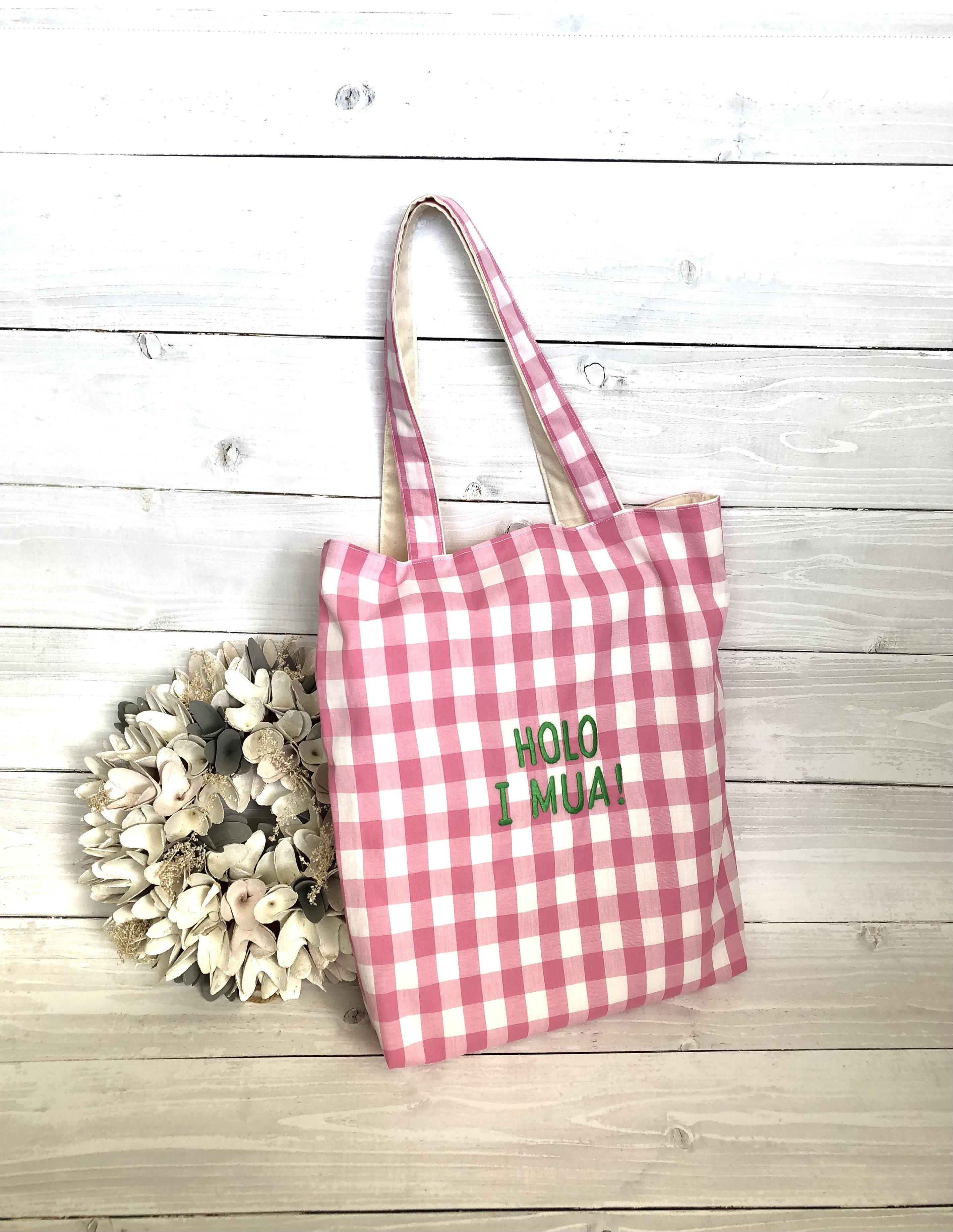 刺繍のレタリングロゴ入り スモール クロシェ トートバッグ ナチュラル スモール クロシェ トートバッグ | PRADA