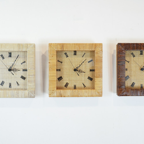 ラタン ウォールクロック（壁掛け時計）【角型・ガラス風防あり