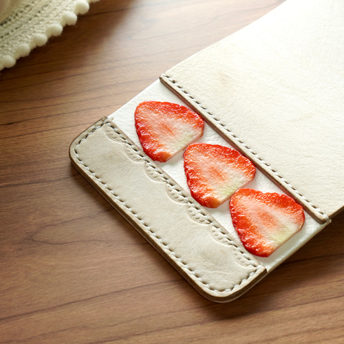 いちごサンド×M3システム手帳カバー(3穴／3リングバインダー) 手帳