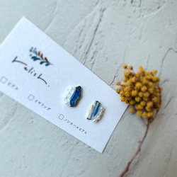 小さい ブルー シー陶器 パール 金継ぎ ライン ピアス ノンホールピアス シンプル 青 ゴールド 金 2枚目の画像