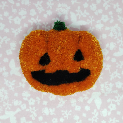 かぼちゃの刺繍ブローチ　ハロウィン　ジャックオランタン 3枚目の画像