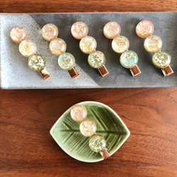 【金箔入り 三色団子 よもぎ】髪留め ヘアクリップ  フェイクフード ミニチュアフード スイーツデコ 1枚目の画像
