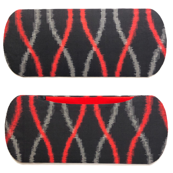 レトロな帯板・帯枕・収納バッグセット　銘仙　黒地に赤うす灰の立涌風 3枚目の画像