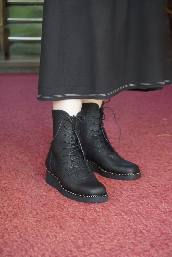 作戰靴繫帶靴黑色/黑色超輕鞋底 4 厘米 3E 平跟 第7張的照片