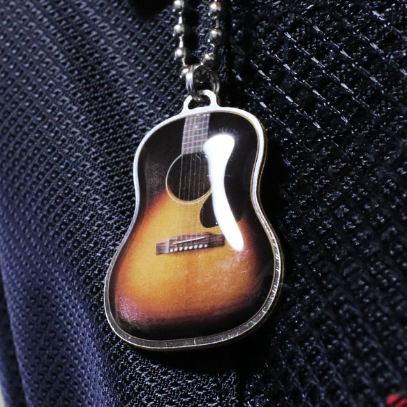 【名入れ無料】ギブソン アコースティックギター キーホルダー【J-45】 4枚目の画像