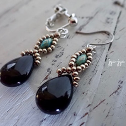 beads earrings ＊ onyx turquoise 1枚目の画像