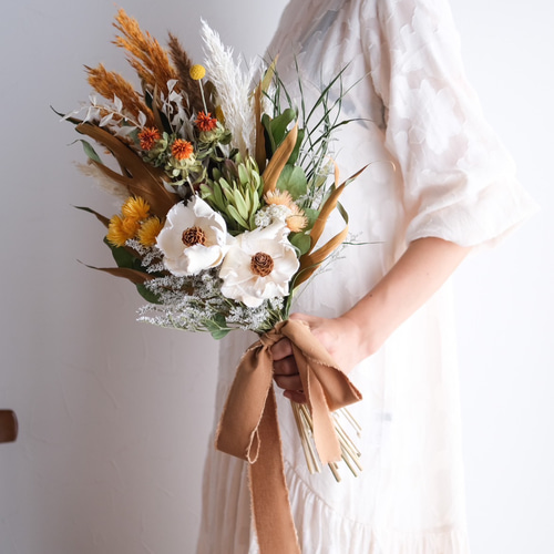 秋を彩るドライフラワーブーケ＊オレンジカラーウェディングブーケ