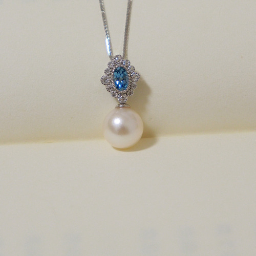 アクアマリン付きパールネックレスk18 ネックレス・ペンダント パール  