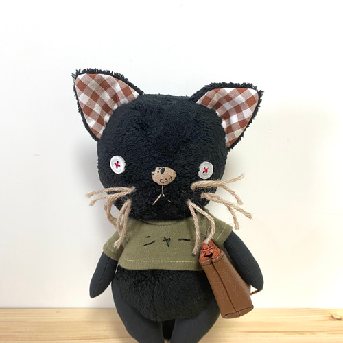 ⚮ . 黒猫ちゃん、白猫ちゃんとも 新しいおうち決まりました