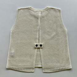 重ね着コーデ　バックスリット　アクリルウールニットベスト　【オフホワイト】 8枚目の画像