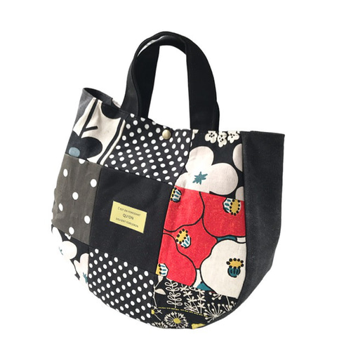 彩りパッチワークと黒帆布のころりんハンドバッグ ハンドバッグ hーqqq