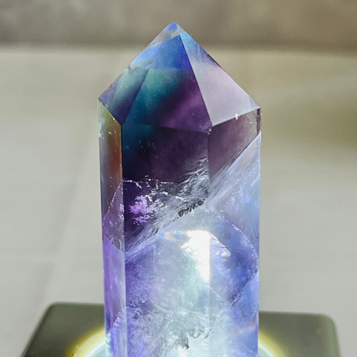 エンジェルフェザー✨ レインボー フローライト マルチカラー 蛍