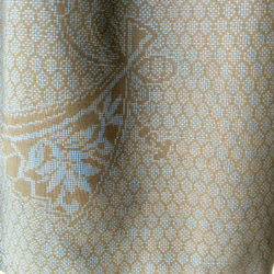 着物リメイク　泥大島紬タックスカート　亀甲に桧扇 3枚目の画像
