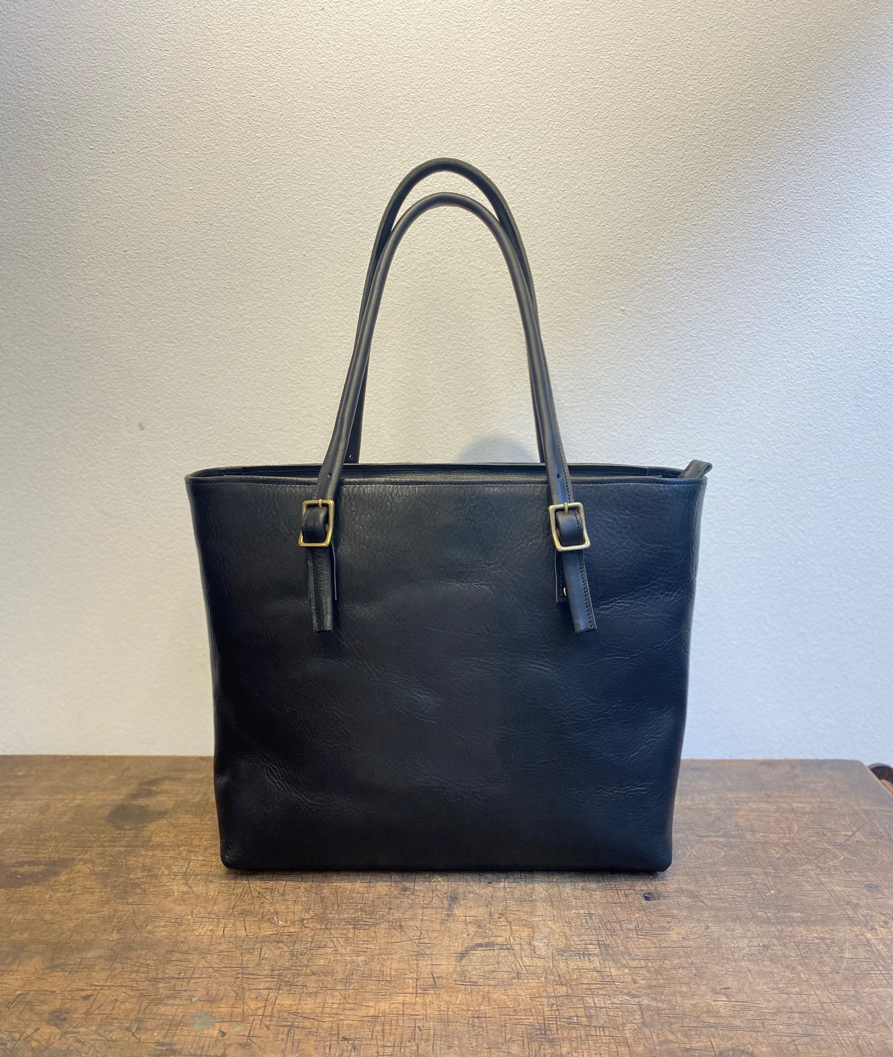 オイルバケッタビジネストート　M　漆黒