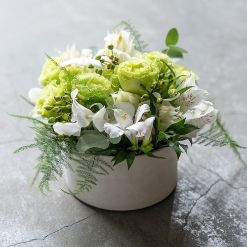 フラワーアレンジメントM