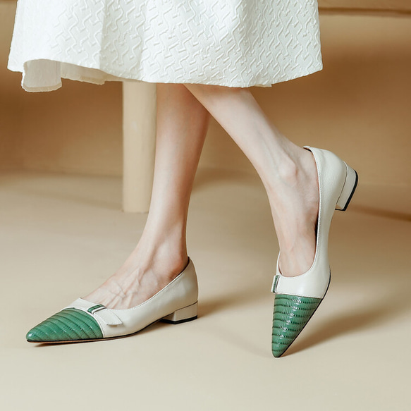 23 新款女士真皮鞋時尚獨特高跟鞋 22 厘米-25 厘米白色 + 綠色 #821⭐免運費⭐ 第1張的照片