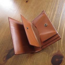 二つ折りミドル財布 - 24 ブッテーロ 革財布　レザー　キャメル　財布 3枚目の画像