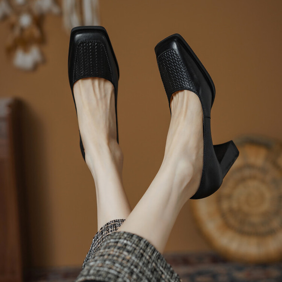 23 秋冬新款女士真皮鞋時尚獨特鞋高跟鞋 22 厘米-25 厘米黑色 #822⭐免運費⭐ 第2張的照片