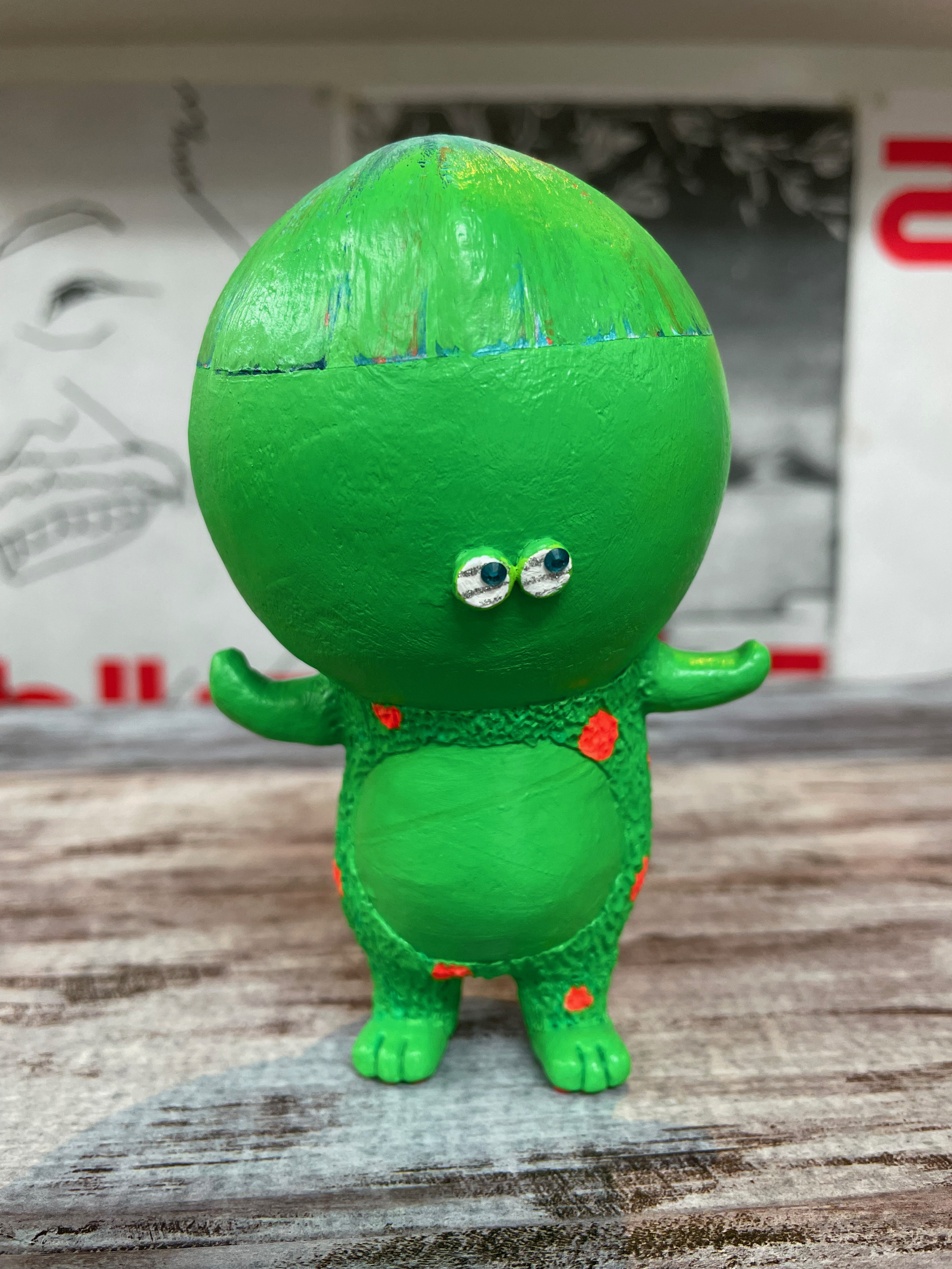 ”高さ122mm”★☆ふくくるん(カッパ？) ☆ 幸せを招ぶ置き物として ★ 笑顔にさせるために頑張ってます。