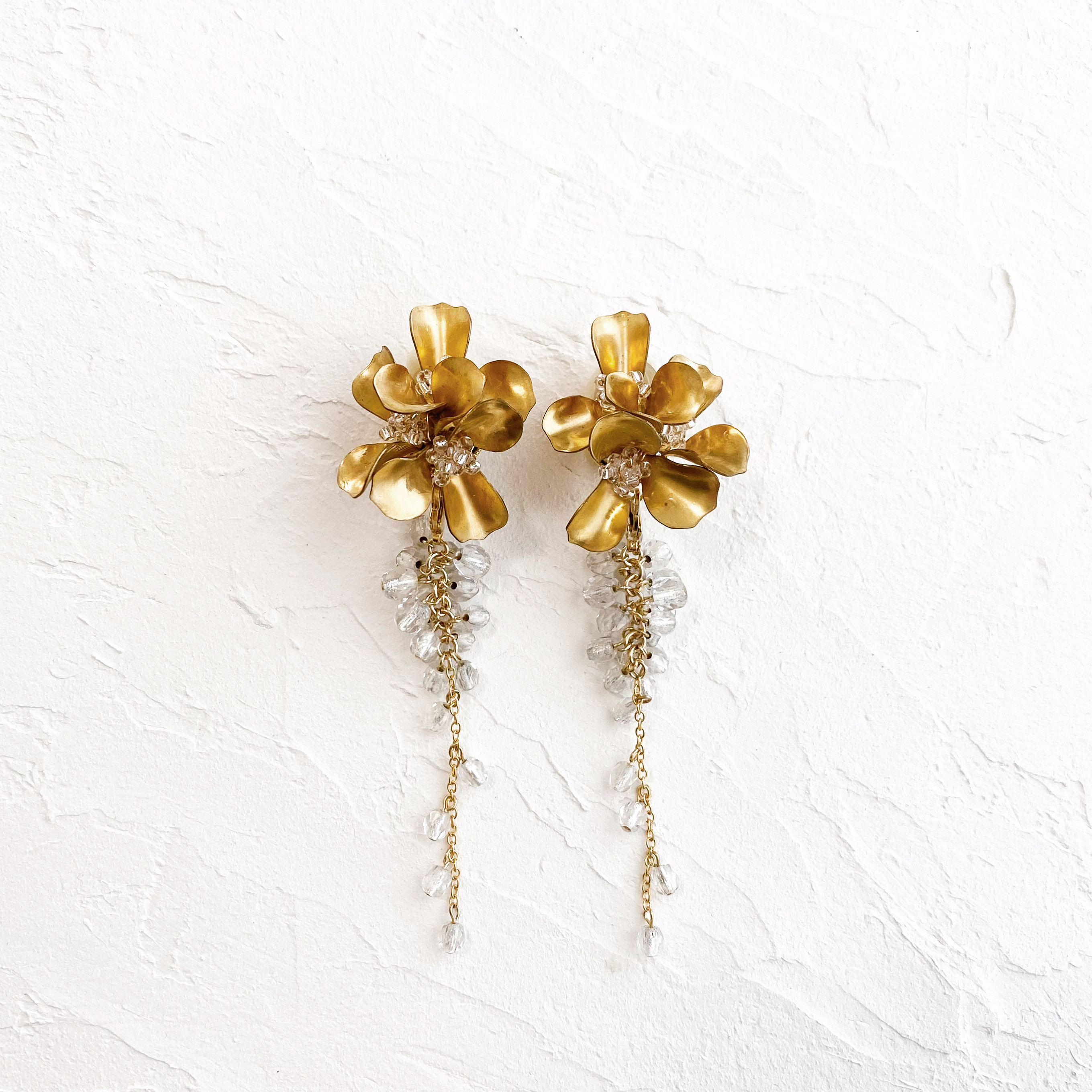 2wayミズオオバコチェコビーズロングピアス