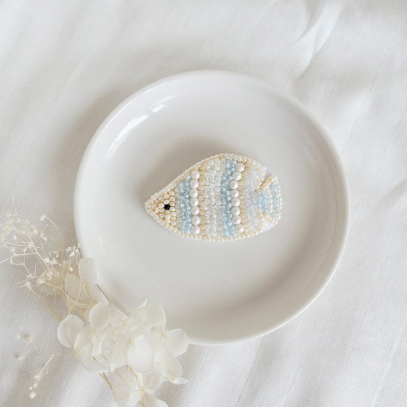 さっちゃん様、オーダー品です　ビーズ刺繍ブローチ9点　ハンドメイド さっちゃん様、オーダー品です ビーズ刺繍ブローチ9点 ハンドメイド