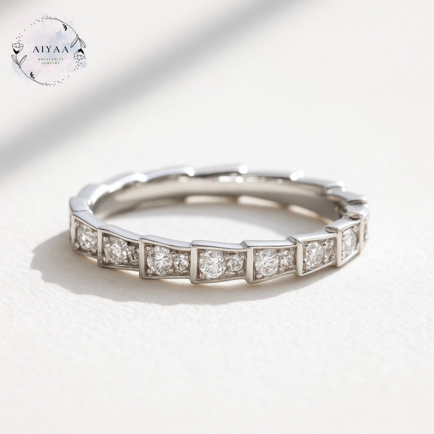 モアサナイト　モアッサナイト　フルエタニティリング　serpent  1.5mm/石