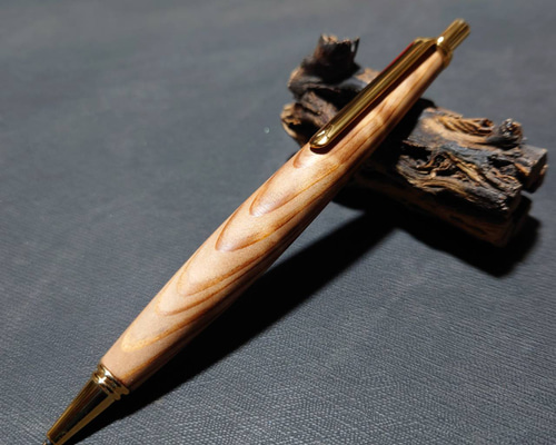 屋久杉 木製シャープペンシル 箱入り c8ebf14d2e53198a3118319911a273