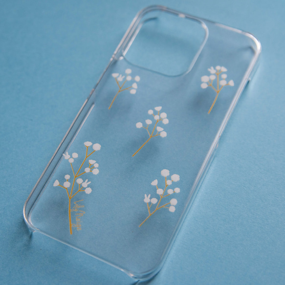 かすみ草とウサギのスマホケース　スマホカバー　かすみそう　カスミ草　うさぎ　androidケース　Xperia 2枚目の画像