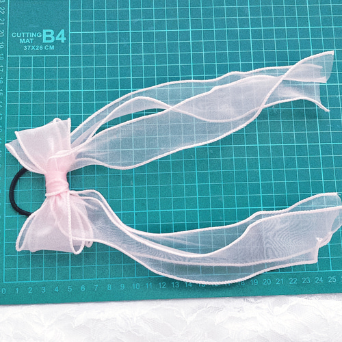 ベビーピンク♡リボンヘアゴム♡ビックリボン♡キッズヘアゴム 雑貨