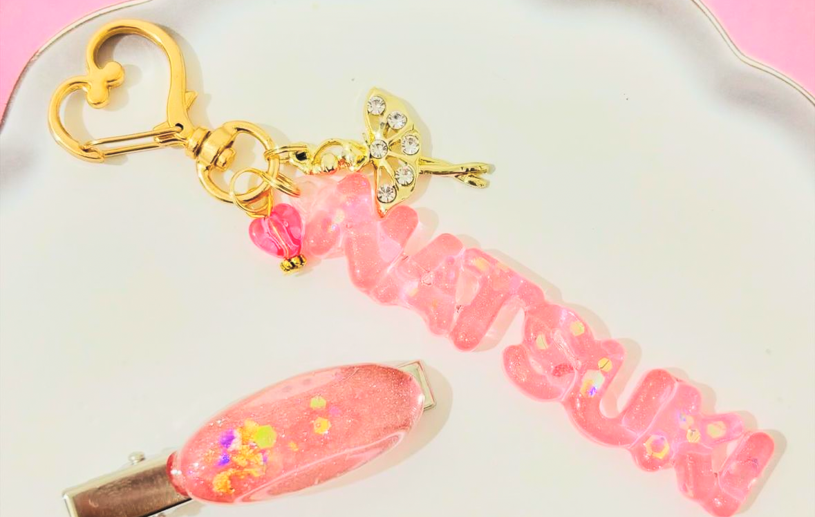 なーたん様おまとめ☆レジン キーホルダー ストラップ ペンダント なーたん様おまとめ☆レジン キーホルダー ストラップ