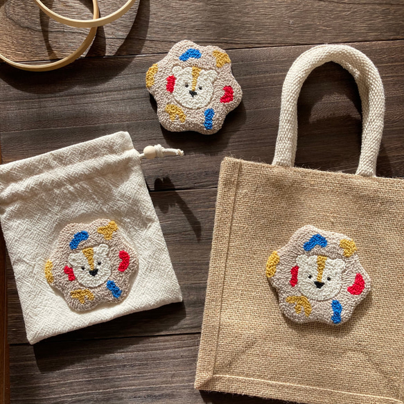 ライオン　コースター　1枚　ミニマット　もこもこ　毛糸　刺繍　プチギフト　動物　アニマル　カラフル　 9枚目の画像