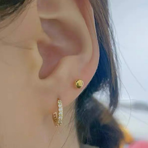 e.m. 限定 ゴールド フープ ジルコニアピアス☆イーエム 10mm ジルコニア フープピアス セカンドピアス ワンタッチ