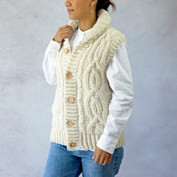 ラスト1点【即納可】ローゲージウール・へちま衿ケーブル編みベスト（N