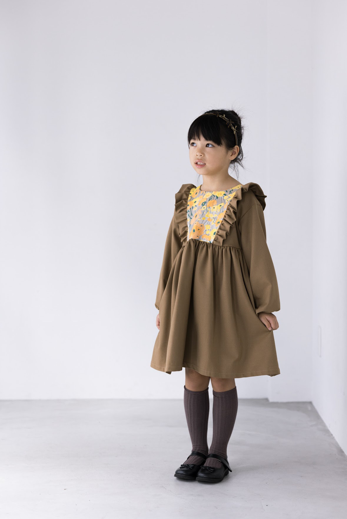 【入学式】ジャガード切替　キャメル　フリルワンピース　【七五三】ふんわり　フォーマル　100 110 120 130