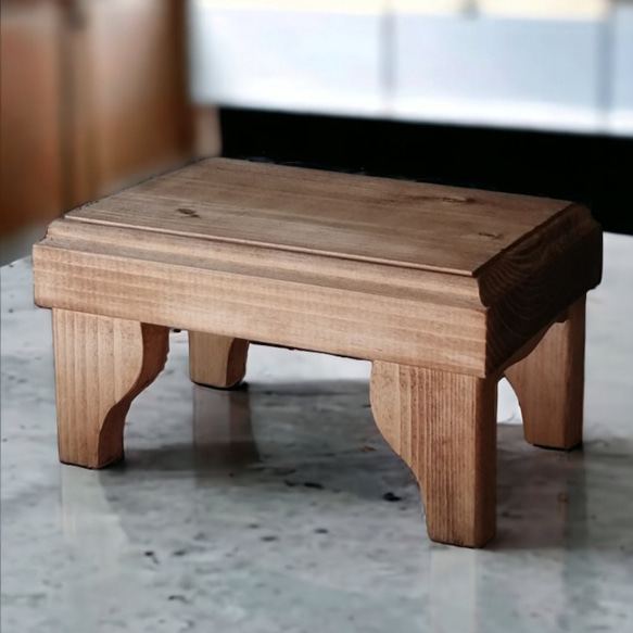✨10%OFF✨かわいいサイズの木製アンティークミニテーブル トレイ ① 9枚目の画像