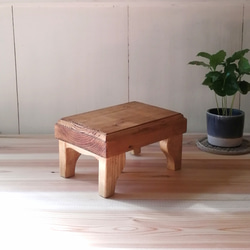 かわいいサイズの木製アンティークミニテーブル トレイ ① 3枚目の画像
