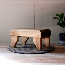 かわいいサイズの木製アンティークミニテーブル トレイ ① 6枚目の画像
