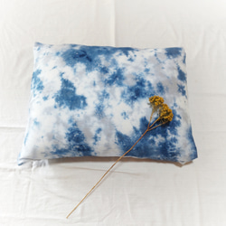 藍染　枕カバー（折り込み式49cm×81cm） 1枚目の画像