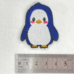 かわいい　ペンギン　ワンポイント　刺繍　ワッペン　アップリケ　シール可 2枚目の画像