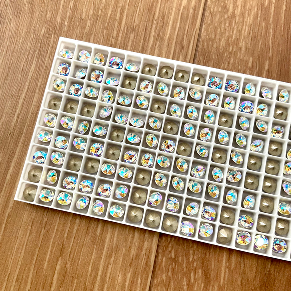 24粒】特注品 スワロフスキー チャトン 1088 ss29 クリスタルシマー 埋